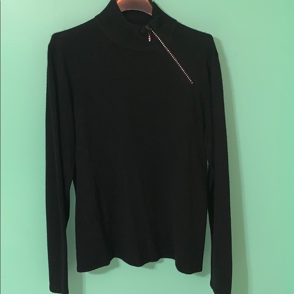 turtleneck sweater with zipper